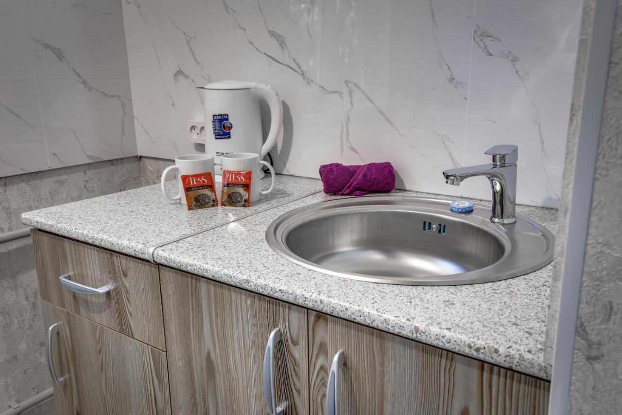 Yourhouse На Розыбакиева Утепова Недалеко От Меги Almaty Eksteriør billede